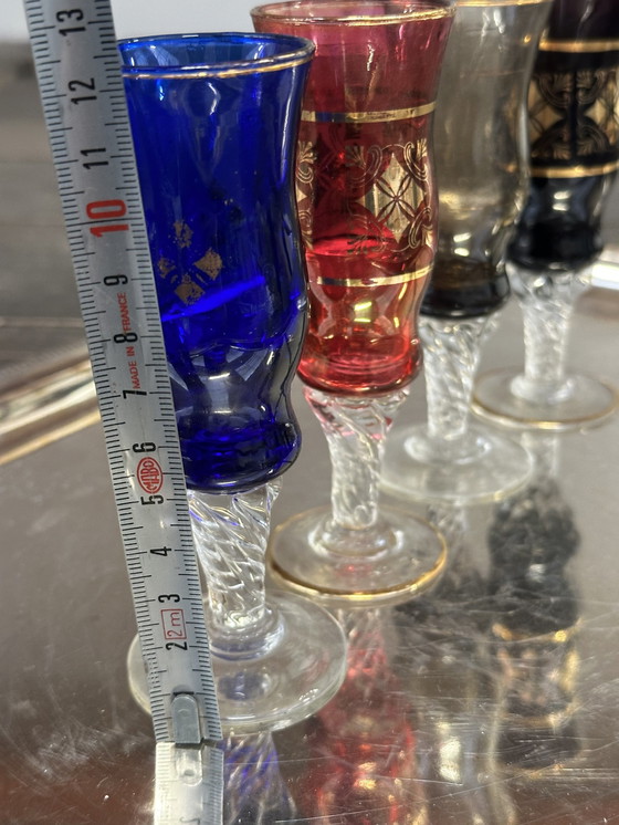 Image 1 of 4 copas de licor antiguas con tallo 