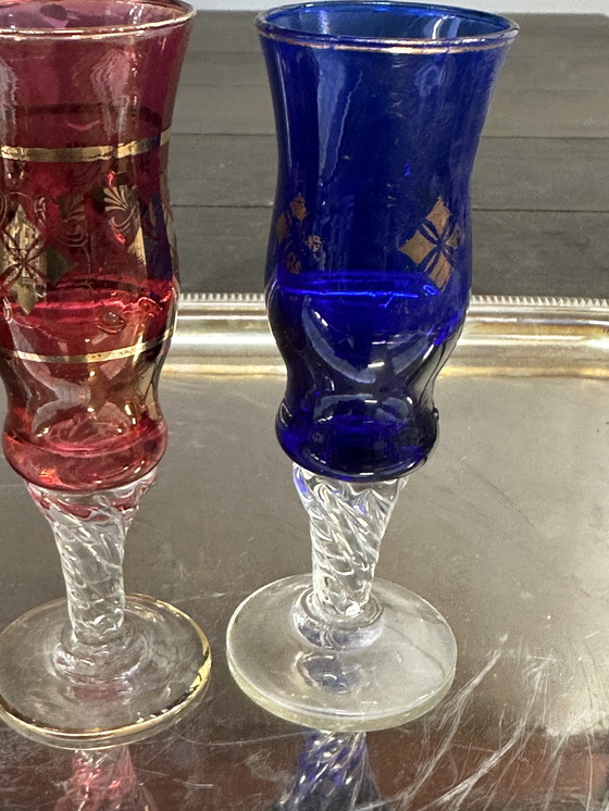 Image 1 of 4 copas de licor antiguas con tallo 