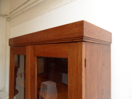 Image 1 of Vintage oak bookcase