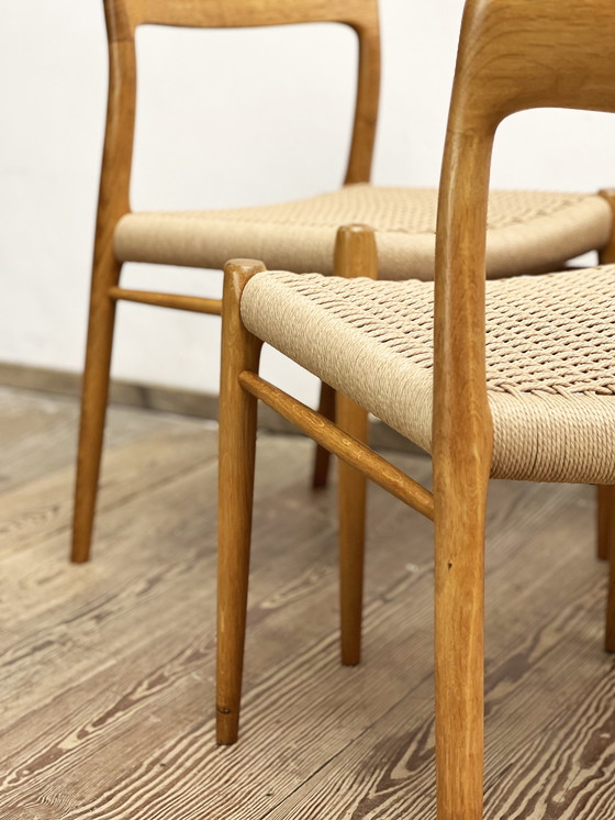 Image 1 of Mid-Century Danish Model 75 Chairs in Oak by Niels O. Møller for Jl Møllers Furniture Factory, 1950s, Set of 4