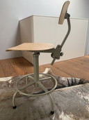 Ahrend drawing chair