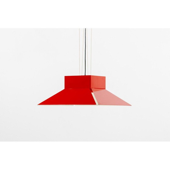 Image 1 of Paralume vintage in metallo smaltato rosso appeso a una lampada da soffitto rossa di Artimeta