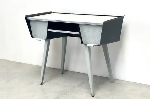 Escritorio industrial vintage