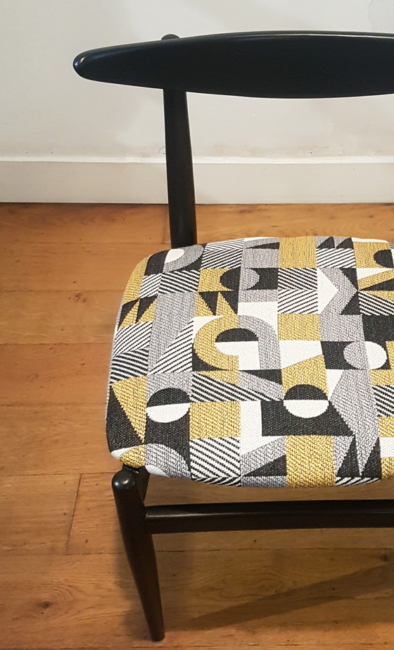 Image 1 of 2 chaises vintage de design danois des années 50