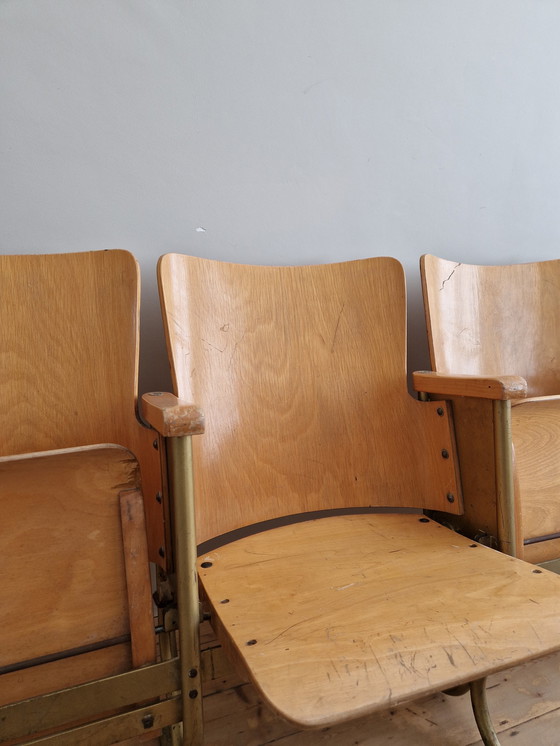 Image 1 of 6x Vieux fauteuils de théâtre/cinéma