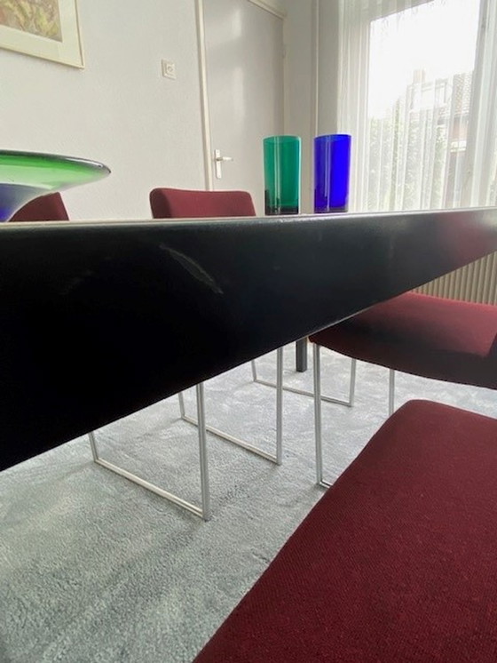 Image 1 of Leolux extendable dining table