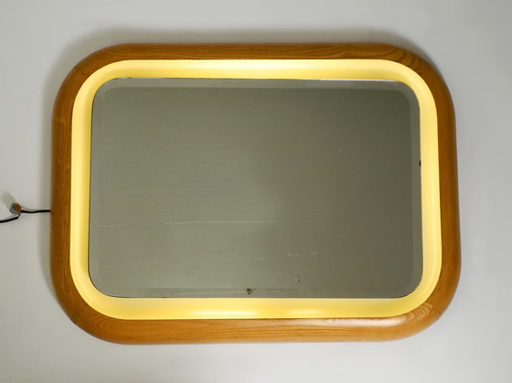 Image 1 of Large beautiful 1960s oak wood backlit illuminated wall mirror - Made in Italy