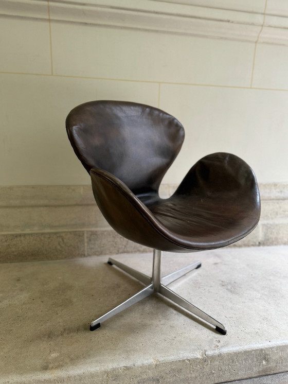 Image 1 of Swan armchair Arne Jacobsen For Fritz Hansen 1st Edition.