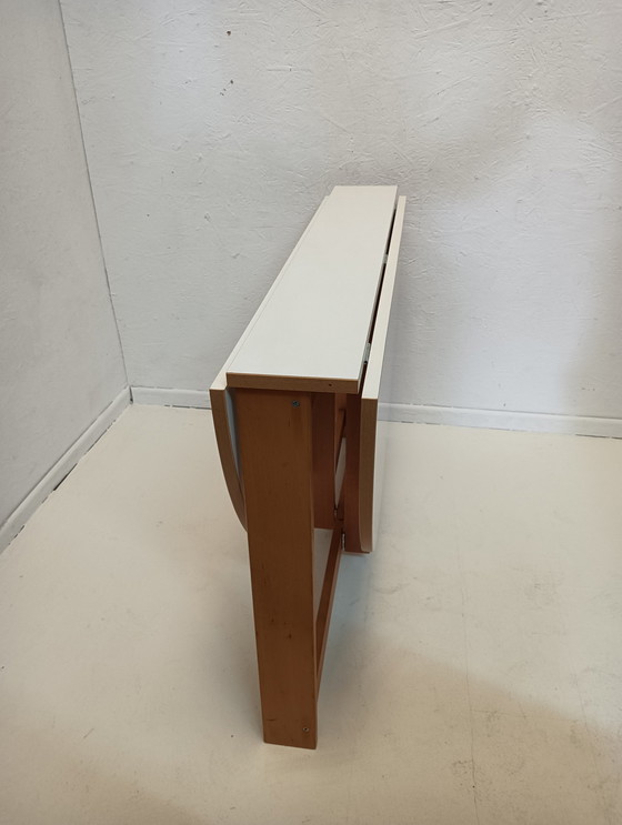 Image 1 of Table, pliable en deux parties