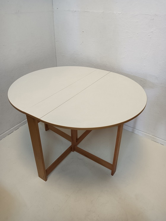 Image 1 of Table, pliable en deux parties