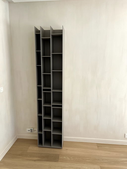 MDF italia random 3c bookcase