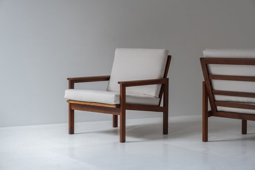 Ensemble de deux fauteuils conçus par Illum Wikkelsø pour N. Eilersen, Danemark 1959.