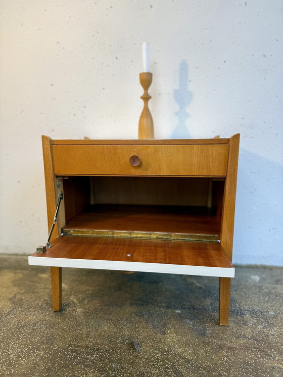 Image 1 of Comodino vintage 1960 