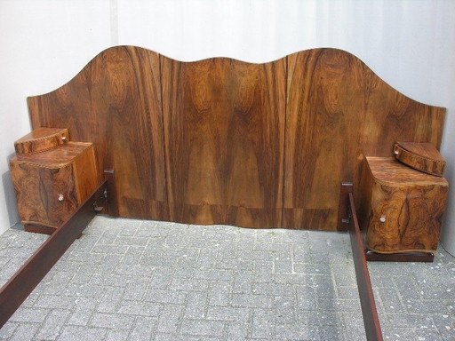 Art Deco Bedroom Bed With Nightstands