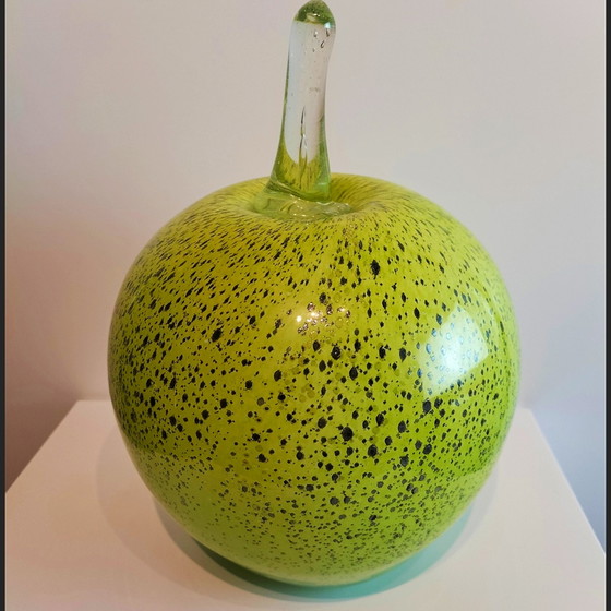 Image 1 of Glass apple green