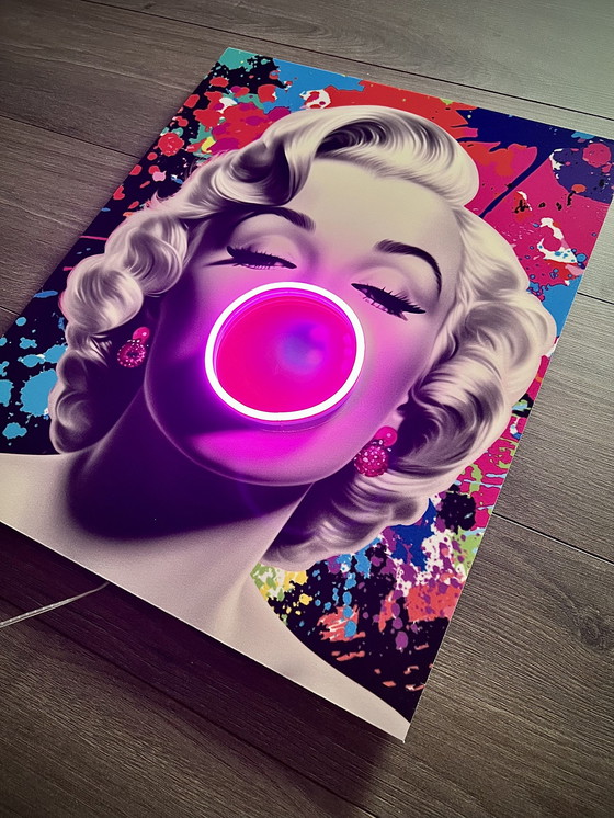 Image 1 of LEDMansion Marilyn Monroe Pop Led Wall Art Lamp