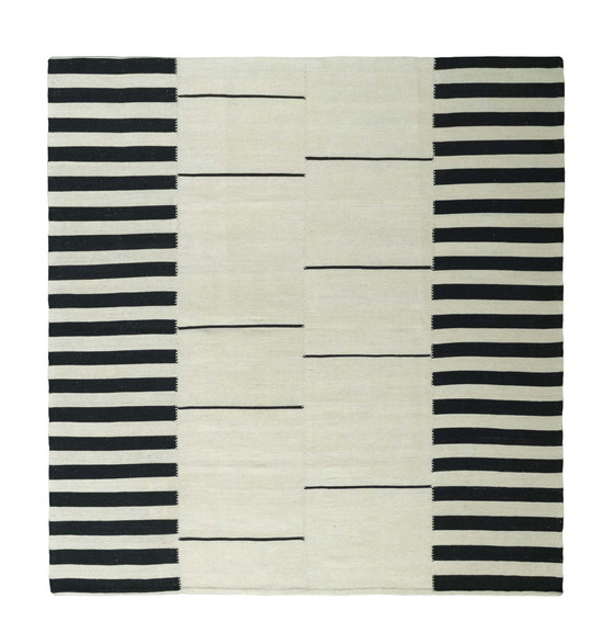 Image 1 of Hand-woven designer kilim - New - 210 X 202 Cm