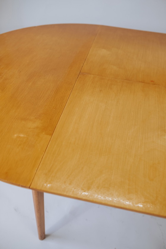 Image 1 of Vintage extendable dining table