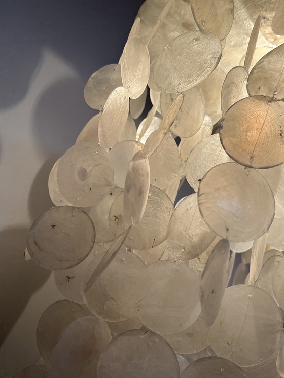 Image 1 of Capiz shell pendant lamp pearl opaline