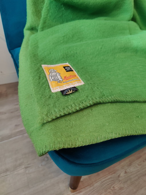 Large Green Vintage Zaalberg 100% Shearwool Blanket