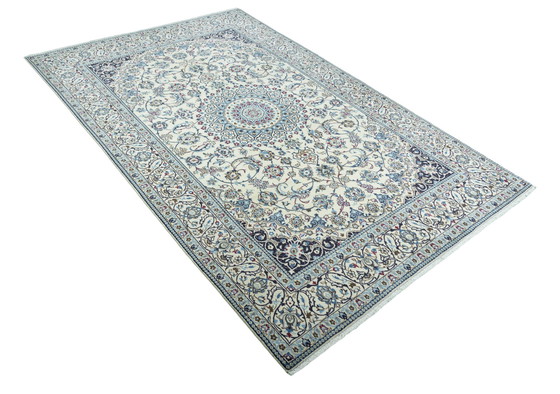 Image 1 of Hand-knotted Nain 9 La Oriental Rug With Silk - 311 X 201 Cm