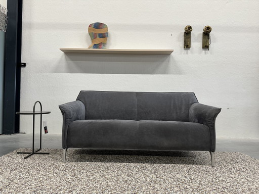 Leolux Mayon Sofa 2.5 Seater Gray Alcantara