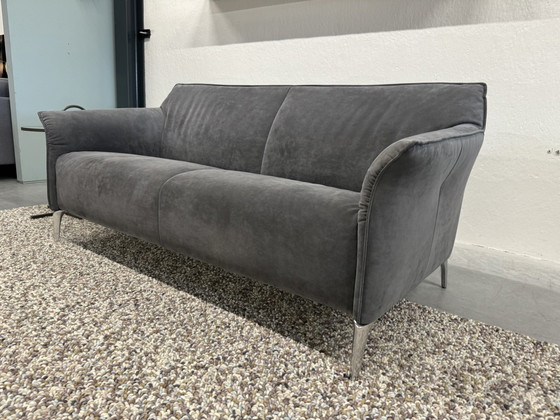 Image 1 of Leolux Mayon Sofa 2.5 Seater Gray Alcantara