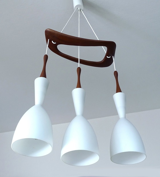 Image 1 of Lampada a sospensione architettonica danese d'epoca