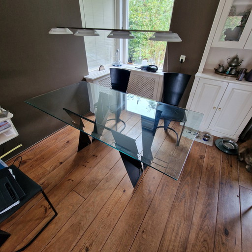 Te-Bong Table