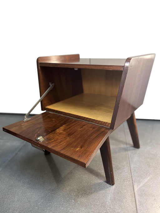 2x Vintage bedside table