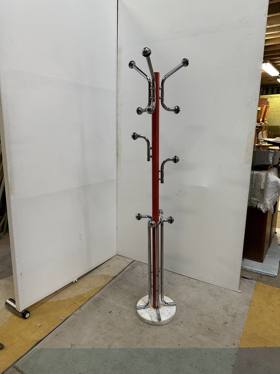 Image 1 of Espace vestiaire vintage 1970