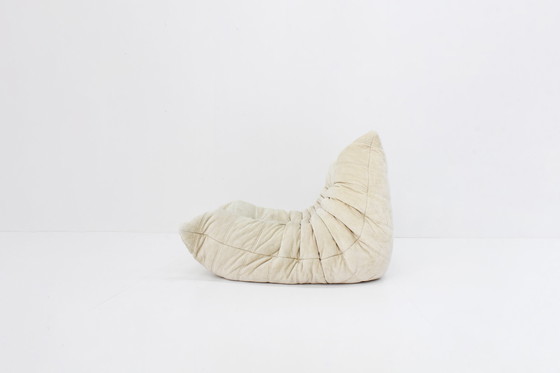 Image 1 of Poltrona originale vintage Togo Ligne Roset in velluto beige