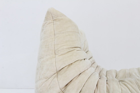 Image 1 of Poltrona originale vintage Togo Ligne Roset in velluto beige
