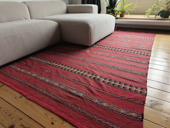 Image 1 of Tapis traditionnel marocain