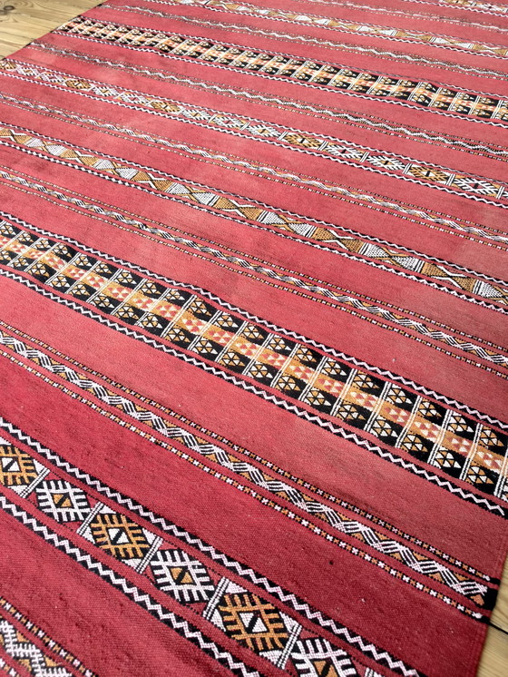 Image 1 of Tapis traditionnel marocain