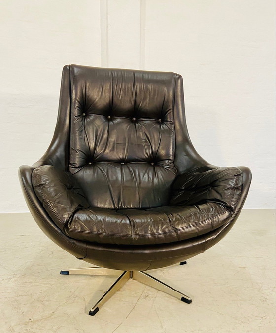 Image 1 of Danish Vintage Mid Century Dark Brown Leather Egg Chair By Skipper