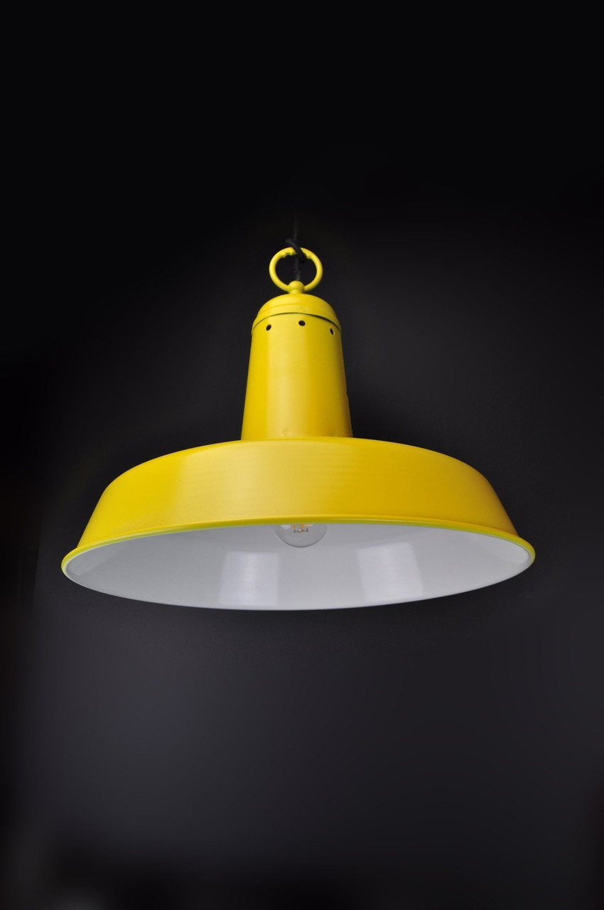Lampada da fabbrica in metallo vintage