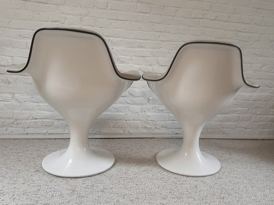 Image 1 of 2x chaises d'orbite Herman Miller Farner & Grundner