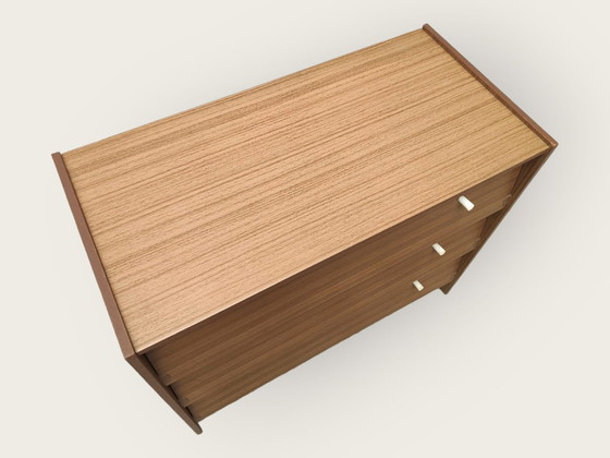 Image 1 of Meuble à chaussures vintage