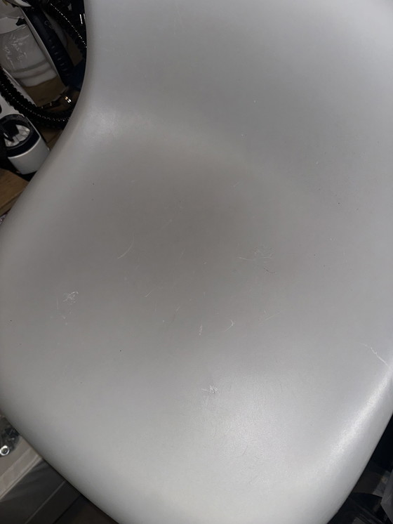 Image 1 of 6x Vitra Eames DSW chairs gray black