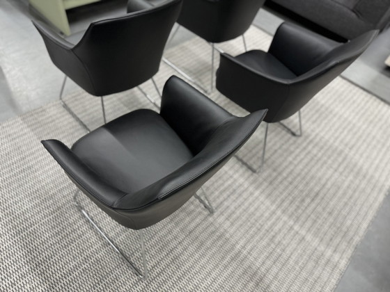 Image 1 of 4 Leolux Mara dining chair black leather