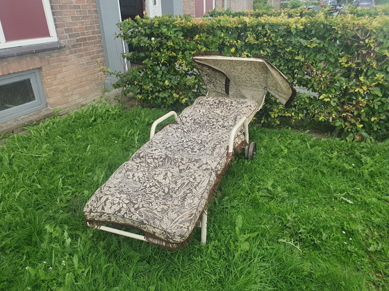 Image 1 of Home lounger