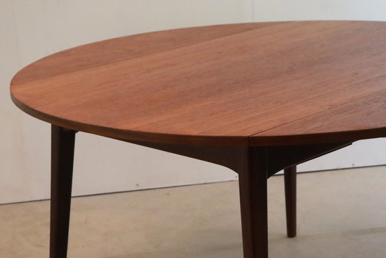 Image 1 of Table ronde vintage Louis van Teeffelen pour Wébé