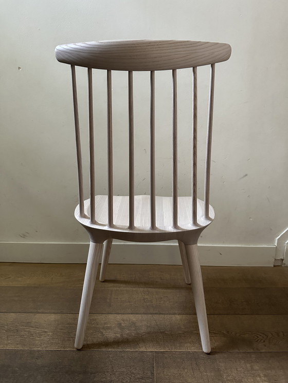 Image 1 of Sollos Windsor Chair