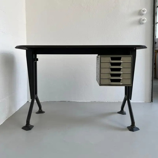 Bureau vintage BBPR "Arco" par Olivetti Synthesis