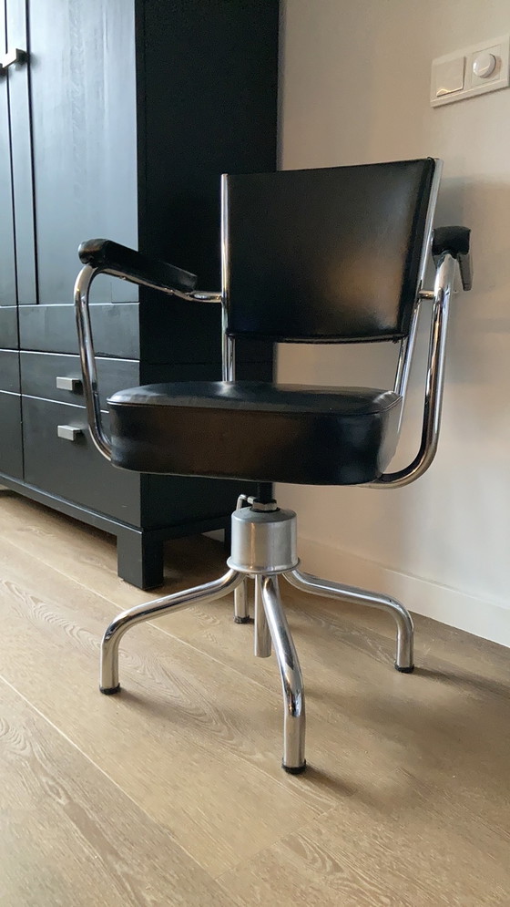 Image 1 of Schuitema tubular chair