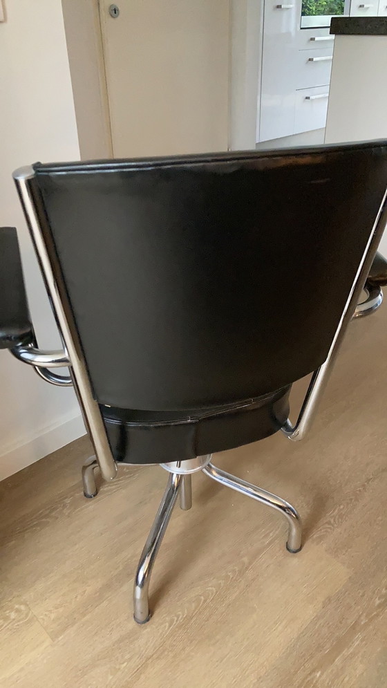 Image 1 of Schuitema tubular chair