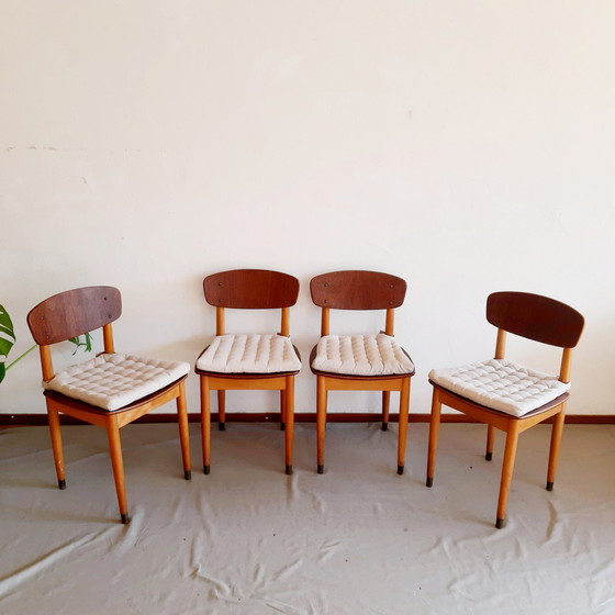 Image 1 of 4 sedie da pranzo vintage danesi