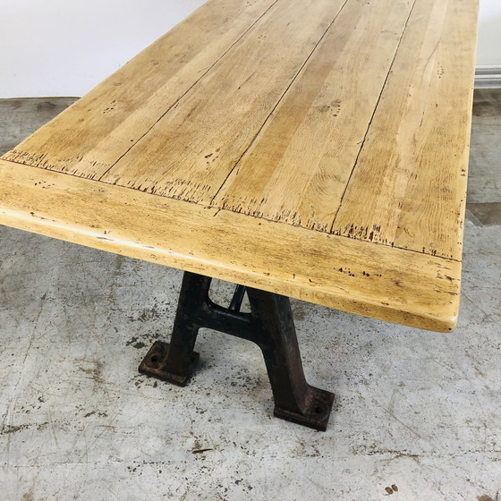 Image 1 of Table de salle à manger industrielle avec piétement machine Oxidaad