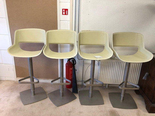 4x Enrico Pellizzoni Amaranta | Swivel Stools